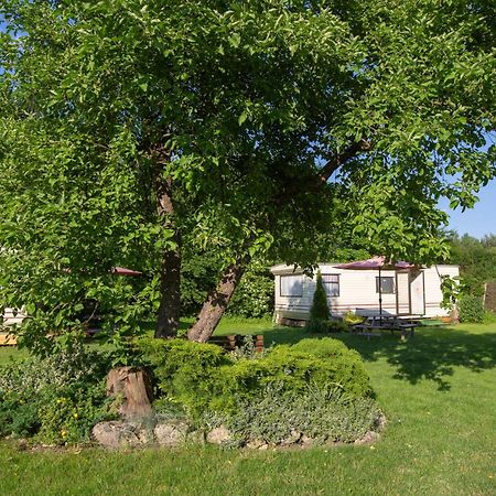 Letnisko Appartamento Zwierzyniec Esterno foto
