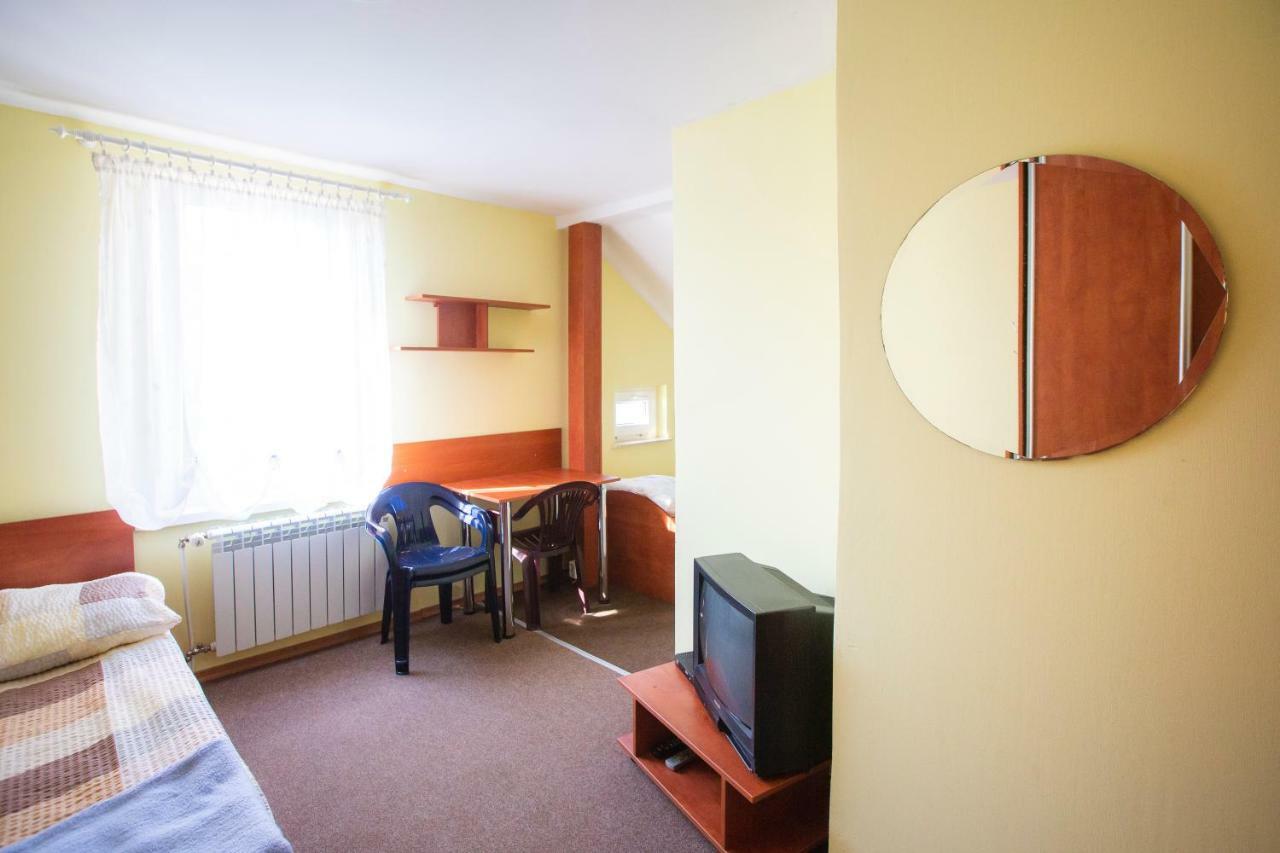Letnisko Appartamento Zwierzyniec Esterno foto